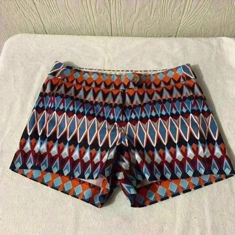 Indie Sleeze J. Crew aztec short shorts, chinos zip front back pockets, stretchy